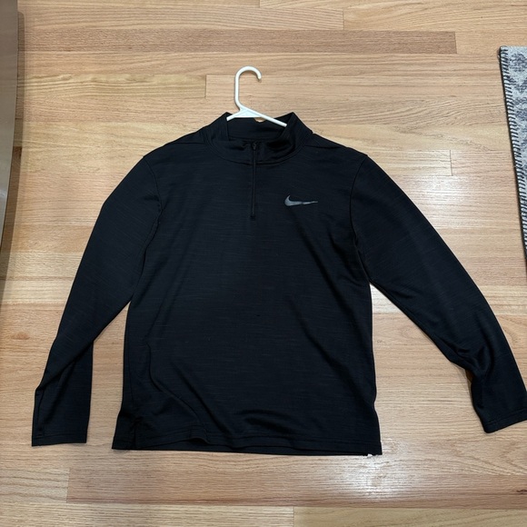 Nike Pro Dri-FIT Men's 1/4-Zip Hyper Dry Training Top Pullover Black (M) - Picture 1 of 3